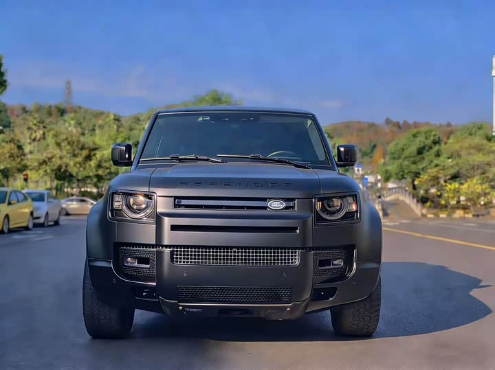 Фото 2 - Land Rover Defender