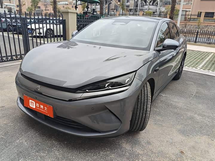 Фото 1 - BYD Qin L