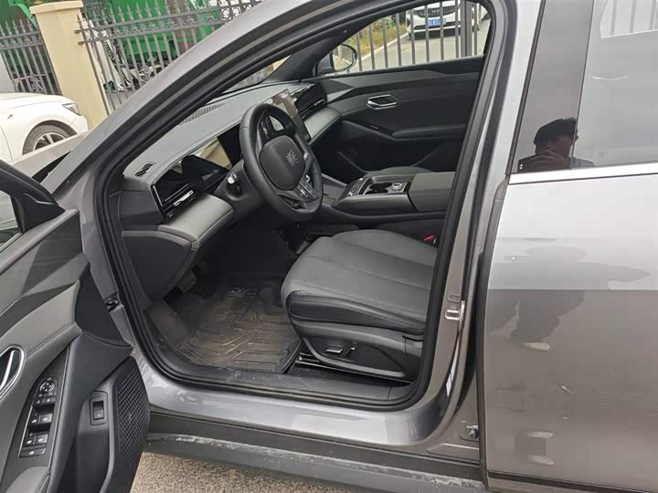 Фото 5 - BYD Qin L