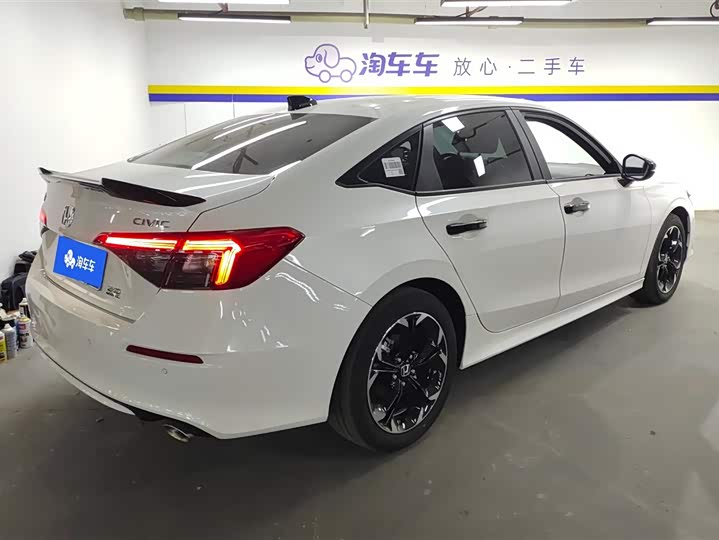 Фото 3 - Honda Civic