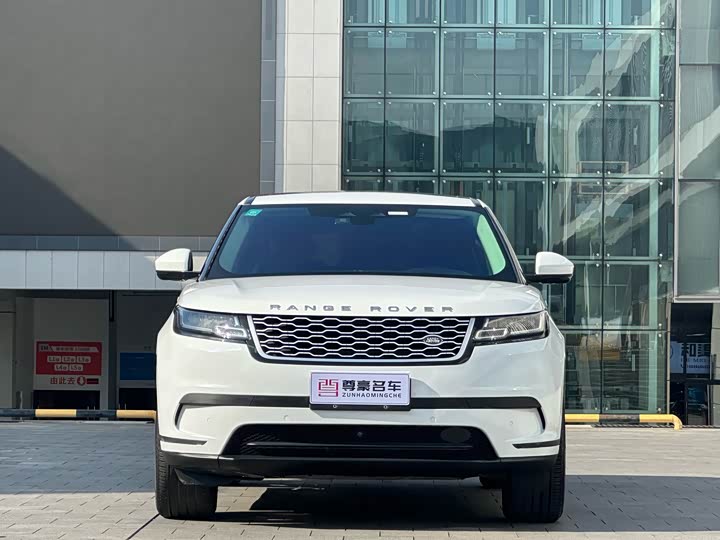 Фото 2 - Land Rover Range Rover Velar