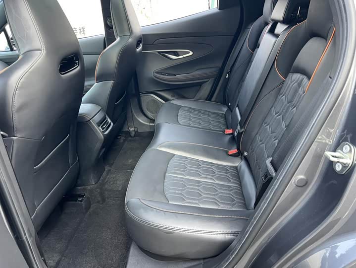 Фото 7 - Changan UNI-T