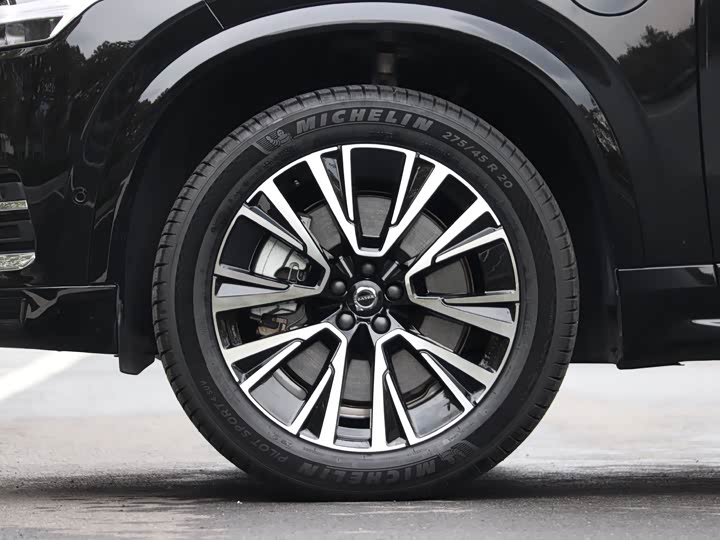 Фото 9 - Volvo XC90 Hybrid