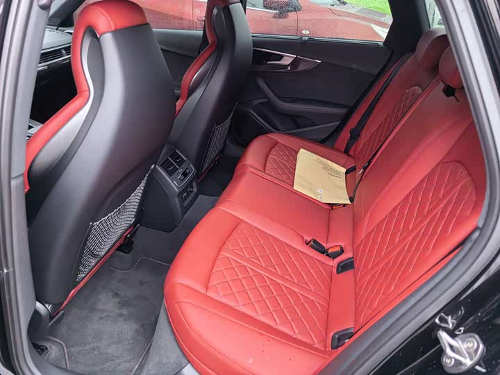 Фото 3 - Audi S4