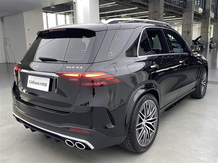 Фото 2 - Mercedes-Benz GLE-Class AMG