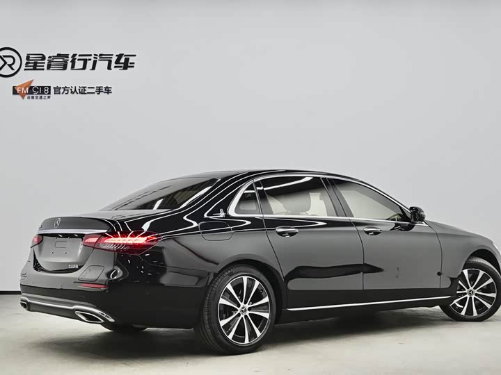 Фото 3 - Mercedes-Benz E-Class Hybrid