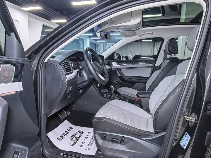 Фото 8 - Volkswagen Tayron