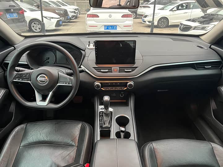 Фото 6 - Nissan Teana
