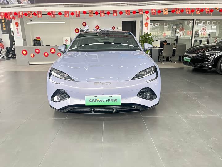 Фото 2 - BYD Seal