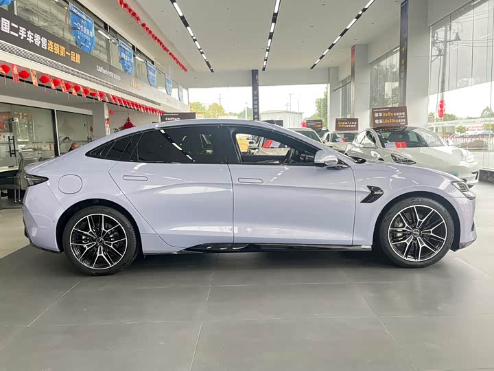 Фото 4 - BYD Seal