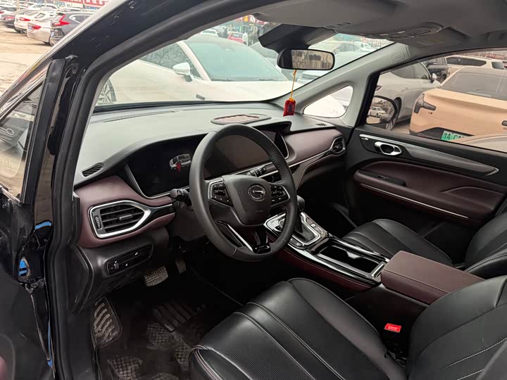 Фото 6 - GAC Trumpchi M6