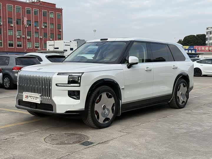 Фото 1 - Zeekr 9X