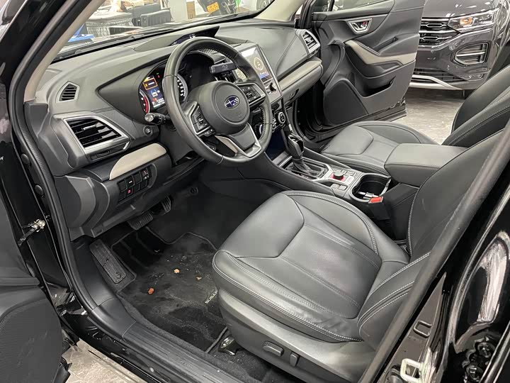 Фото 5 - Subaru Forester