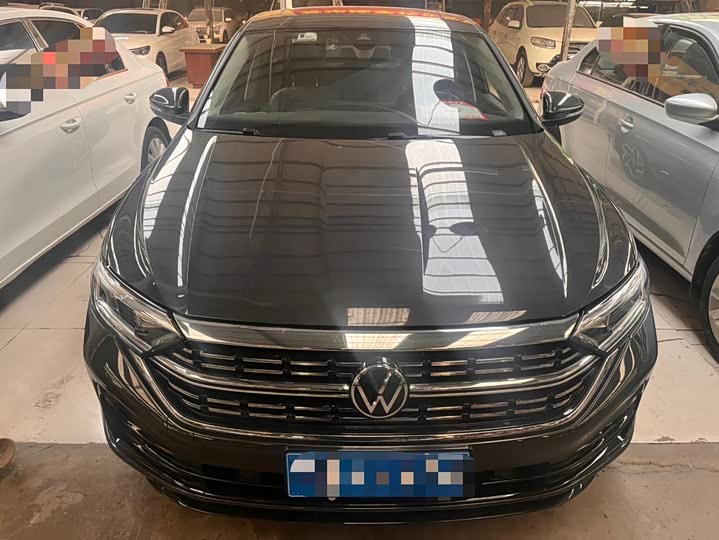 Фото 2 - Volkswagen Sagitar L