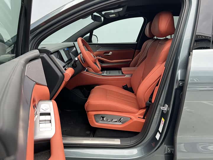 Фото 6 - BYD Tang L