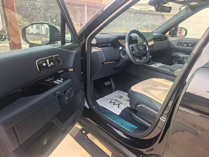 Фото 4 - Land Rover Defender