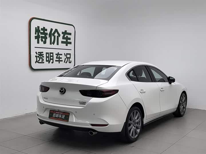 Фото 2 - Mazda 3 (Axela)