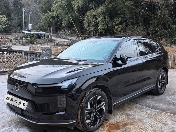 Фото 1 - Volvo XC70 Hybrid