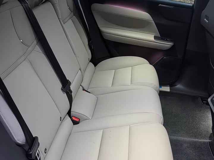 Фото 9 - Volvo XC70 Hybrid