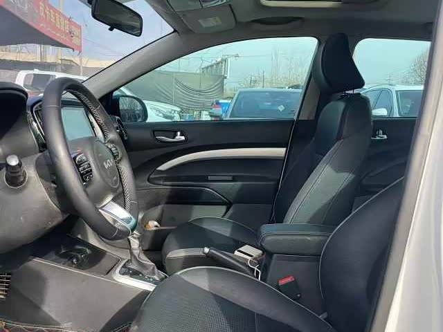 Фото 4 - Kia KX1