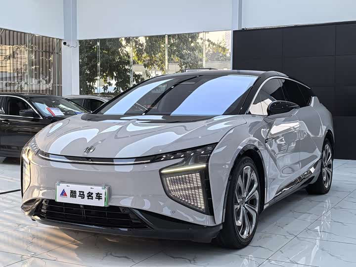 Фото 1 - HiPhi X