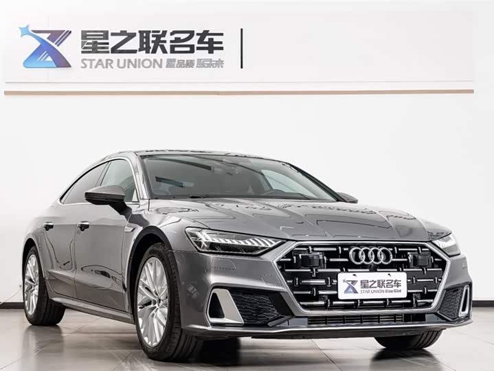 Фото 5 - Audi A7L