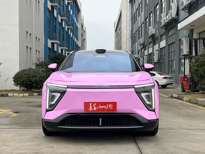 Фото 2 - HiPhi Y