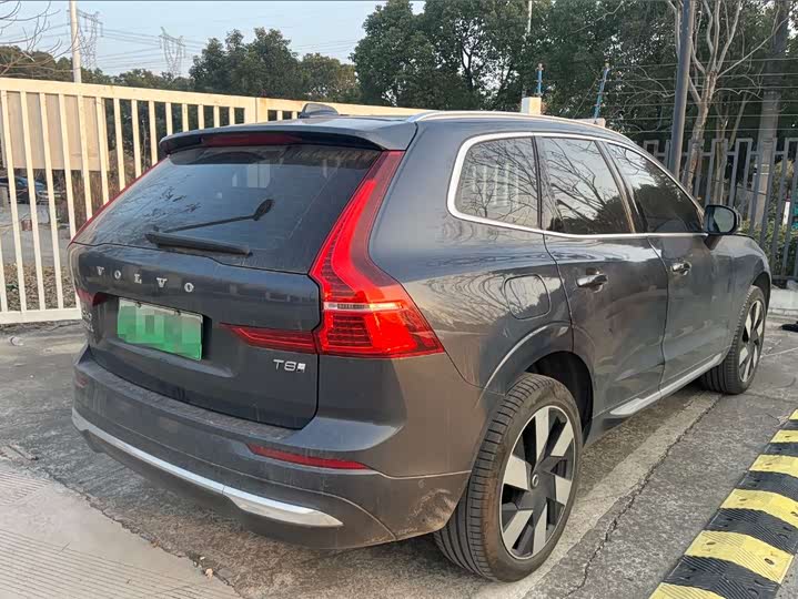 Фото 3 - Volvo XC60 Hybrid