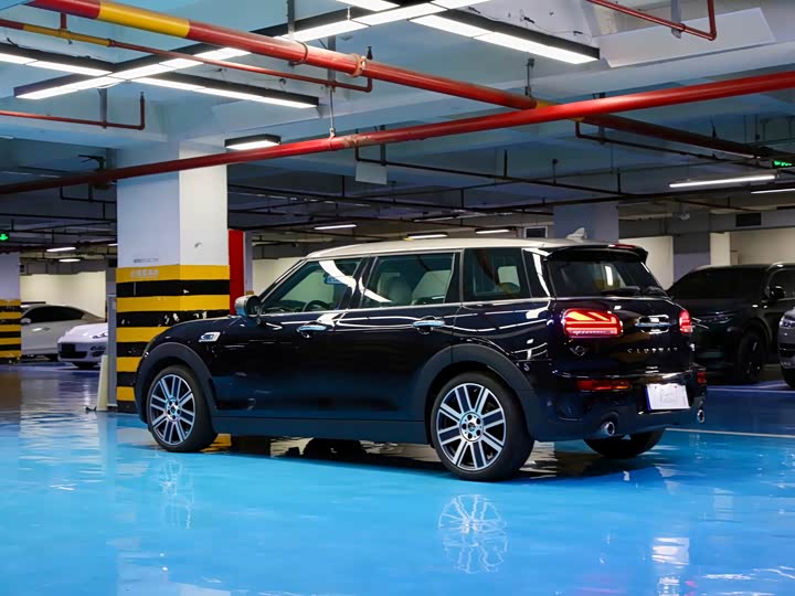 Фото 3 - Mini Clubman