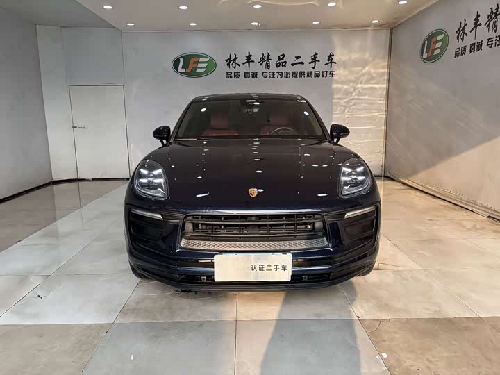 Фото 2 - Porsche Macan