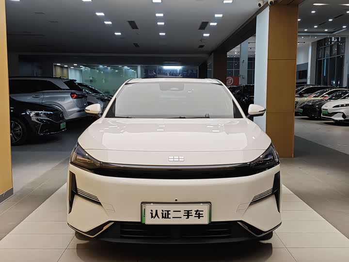 Фото 3 - Geely Galaxy L6