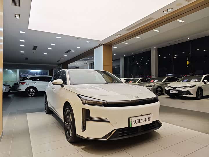 Фото 4 - Geely Galaxy L6