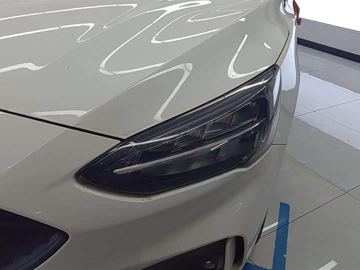 Фото 5 - Ford Focus