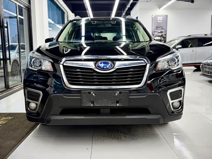 Фото 2 - Subaru Forester