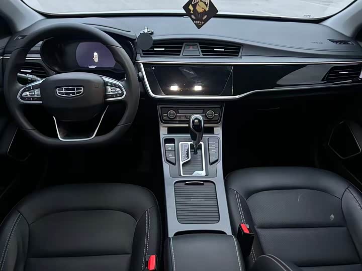 Фото 9 - Geely Emgrand GL