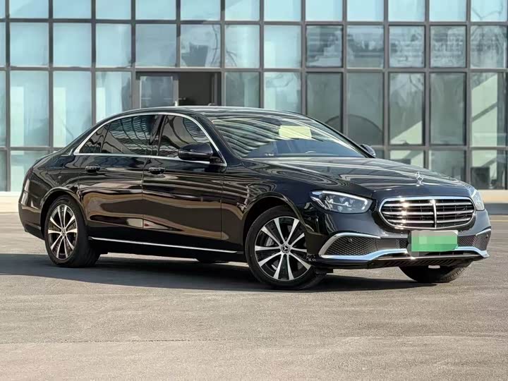 Фото 3 - Mercedes-Benz E-Class Hybrid