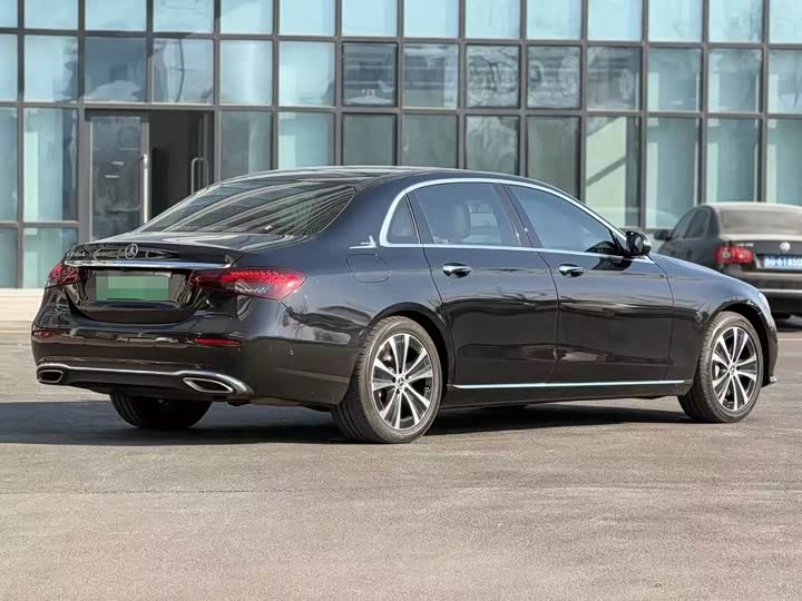 Фото 6 - Mercedes-Benz E-Class Hybrid