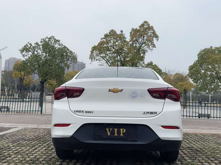 Фото 7 - Chevrolet Onix (Cavalier)