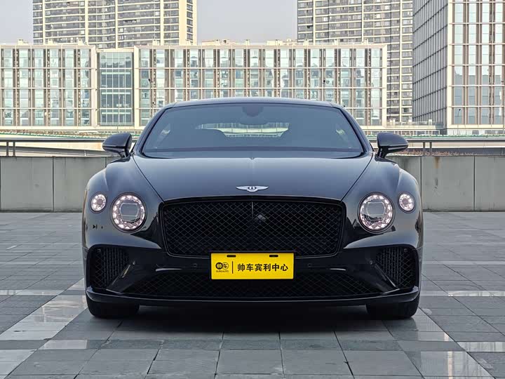 Фото 2 - Bentley Continental GT