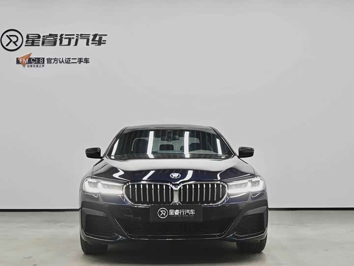 Фото 3 - BMW 5 Series