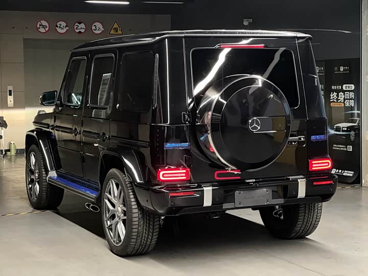 Фото 4 - Mercedes-Benz G-Class AMG