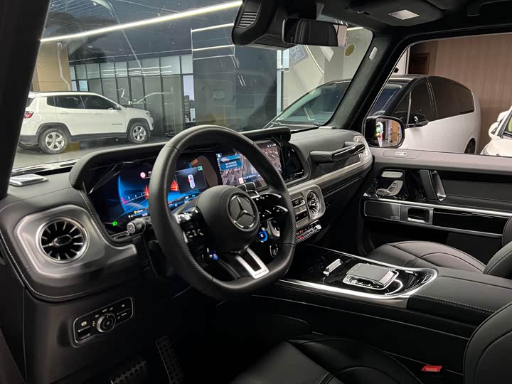 Фото 9 - Mercedes-Benz G-Class AMG