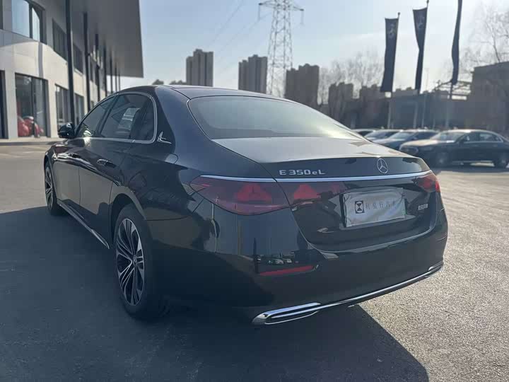 Фото 6 - Mercedes-Benz E-Class Hybrid