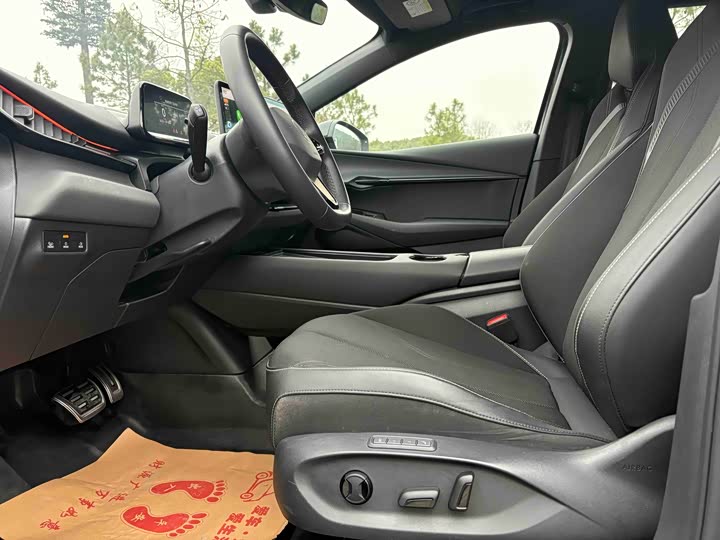 Фото 5 - Volkswagen ID.Unyx