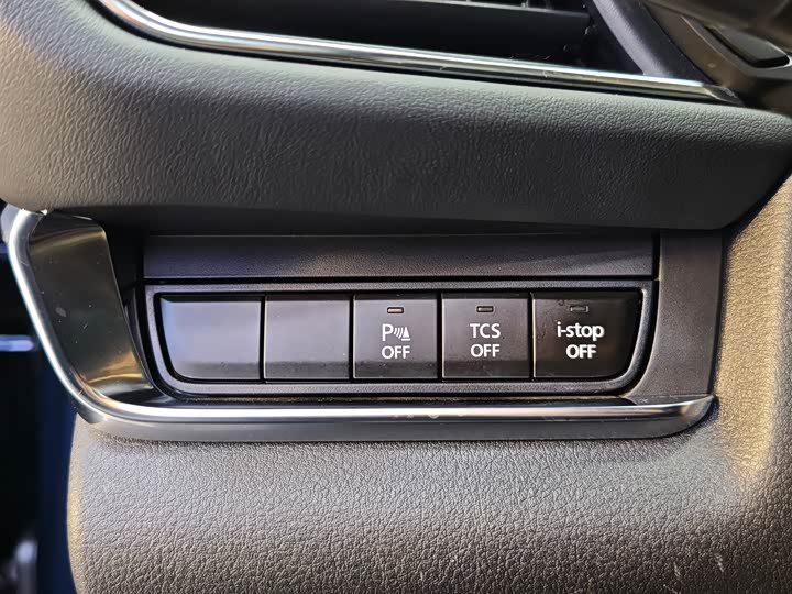 Photo 9 - Mazda CX-30