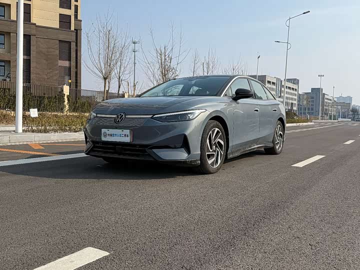 Фото 1 - Volkswagen ID.7 Vizzion