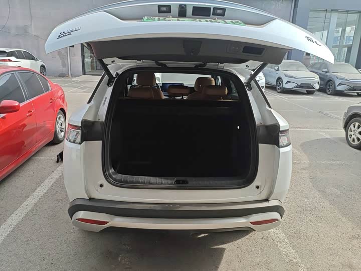 Фото 7 - BYD Song L DM-i Hybrid