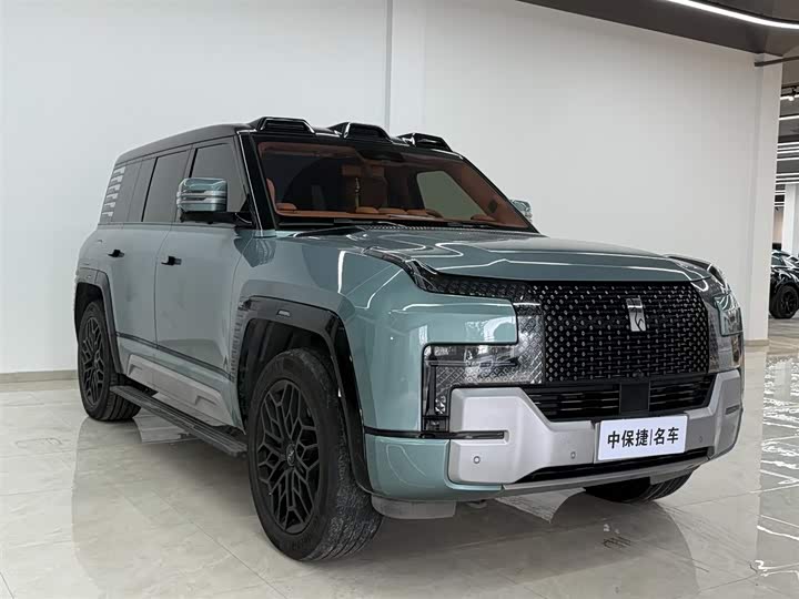 Фото 2 - BYD Yangwang U8