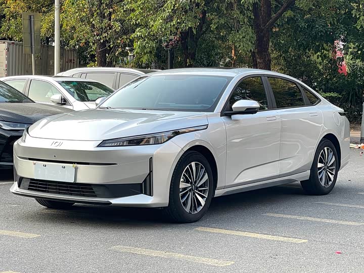 Фото 1 - Changan Qiyuan (Nevo) A05