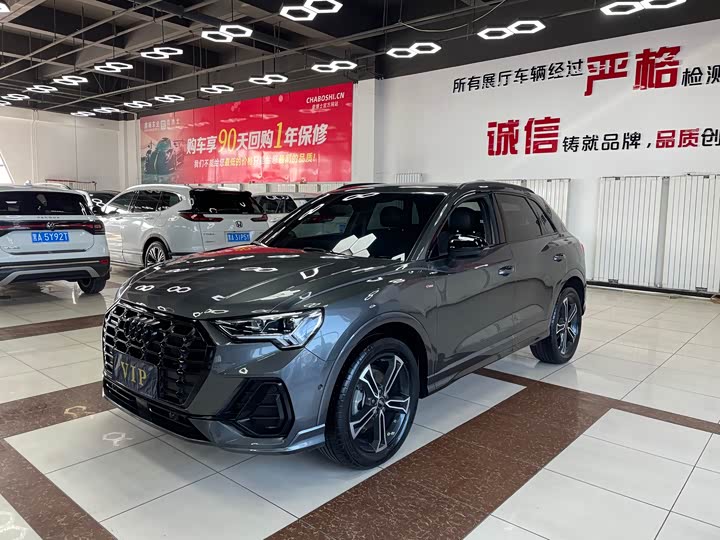 Фото 2 - Audi Q3